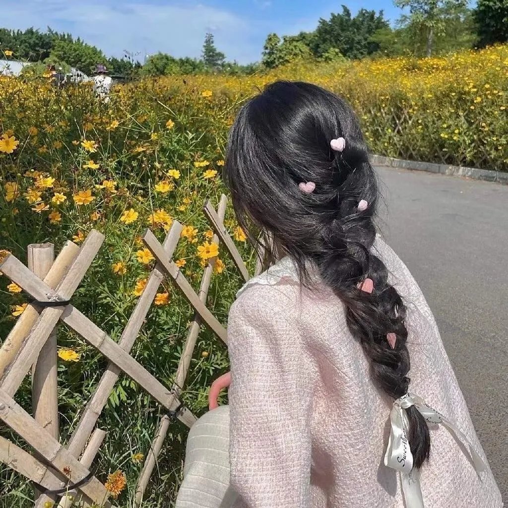 饱餐秀色